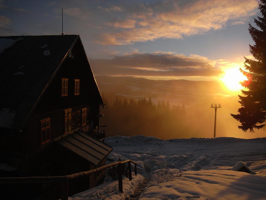 Horska Chata Navrsi Hotel Stare Mesto  Exterior photo